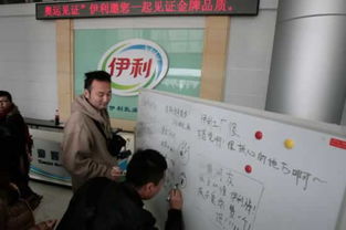 見證牛奶生產 品味黃岡美食——湖北微博達人的健康探尋之旅